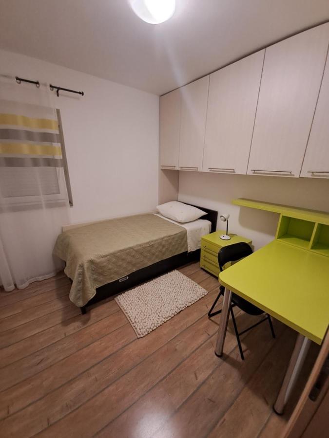 Apartment Mira Σίμπενικ Εξωτερικό φωτογραφία