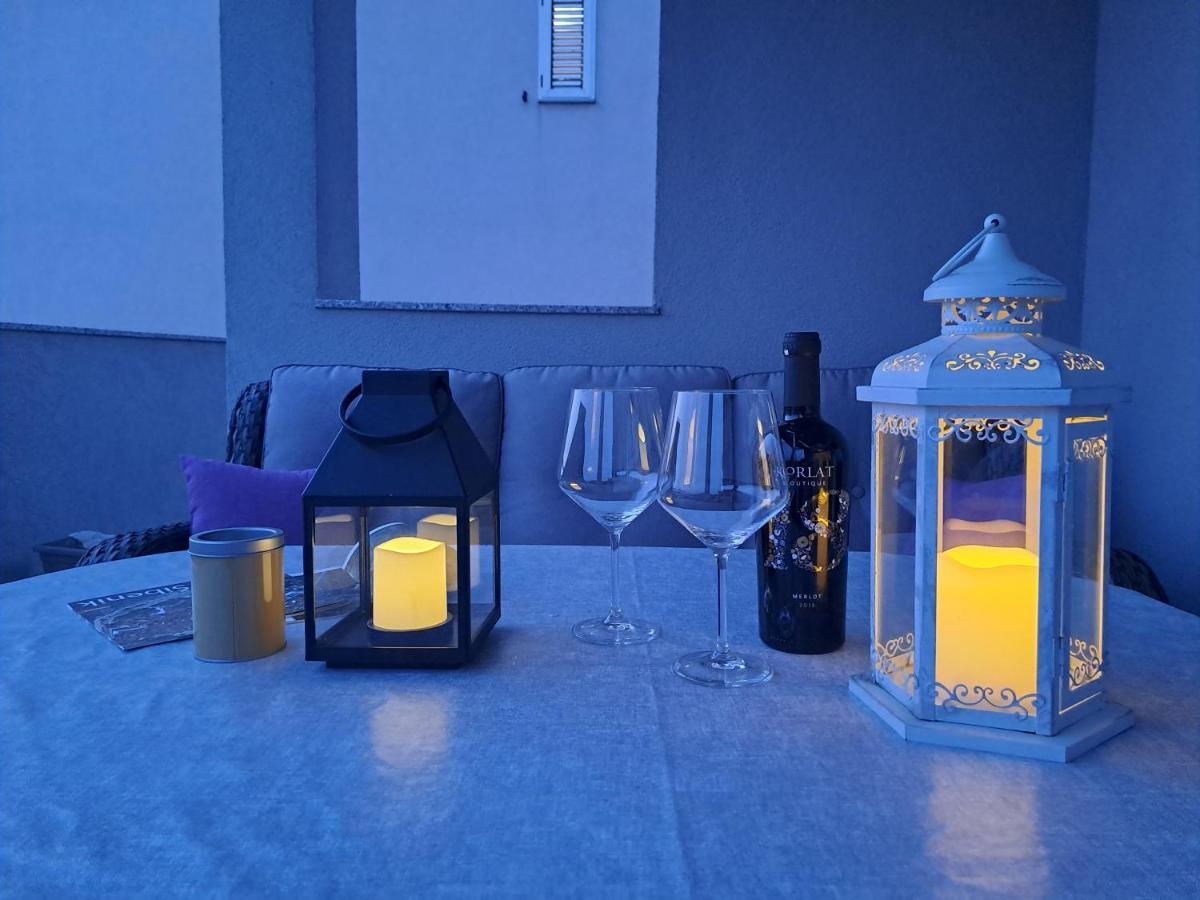 Apartment Mira Σίμπενικ Εξωτερικό φωτογραφία
