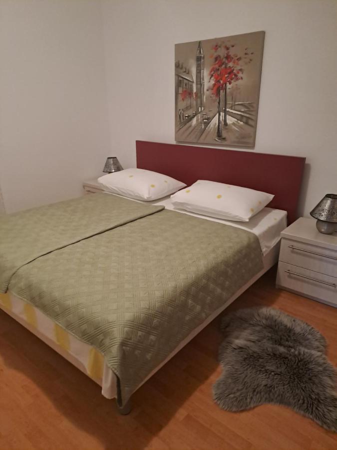 Apartment Mira Σίμπενικ Εξωτερικό φωτογραφία